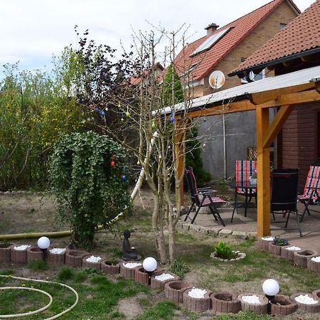 Fuenfeichener Weg 16 Lejlighed Eisenhüttenstadt Eksteriør billede